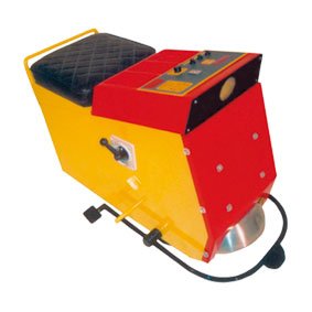 BALANCEADORA DE RUEDA MONTADA